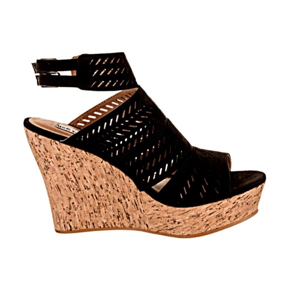 Black Suede Laser Cut Wedge! NEW! - Picture 7 of 9